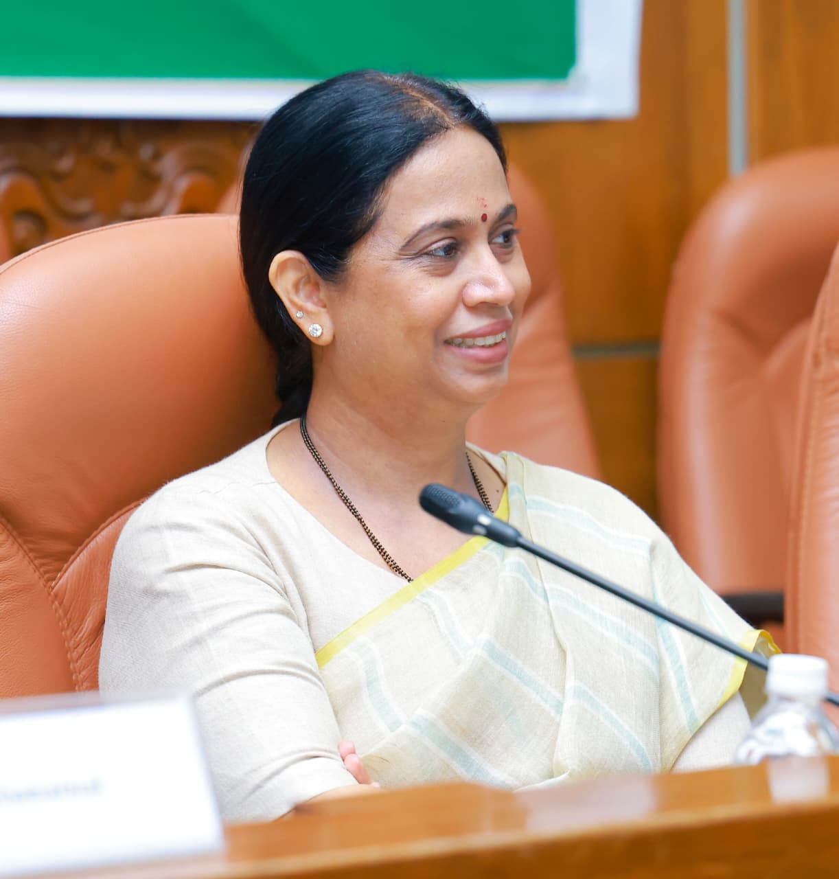 ಲಿಂಗತ್ವ ಅಲ್ಪಸಂಖ್ಯಾತರ ಸಮೀಕ್ಷಾ ವರದಿ ಸರ್ಕಾರಕ್ಕೆ ಸಲ್ಲಿಕೆ -ರಾಜ್ಯದಲ್ಲಿದ್ದಾರೆ ಒಟ್ಟು 10,365 ಲಿಂಗತ್ವ ಅಲ್ಪಸಂಖ್ಯಾತರು (ಟ್ರಾನ್ಸ್ ಜೆಂಡರ್) : ಲಿಂಗತ್ವ ಅಲ್ಪಸಂಖ್ಯಾತರ ಸ್ಥಿತಿಗತಿ ಬಗ್ಗೆ ಅವಲೋಕನ ಲಿಂಗತ್ವ ಅಲ್ಪಸಂಖ್ಯಾತರ ಸಮೀಕ್ಷಾ ವರದಿ ಸರ್ಕಾರಕ್ಕೆ ಸಲ್ಲಿಕೆ -ರಾಜ್ಯದಲ್ಲಿದ್ದಾರೆ ಒಟ್ಟು 10,365 ಲಿಂಗತ್ವ ಅಲ್ಪಸಂಖ್ಯಾತರು (ಟ್ರಾನ್ಸ್ ಜೆಂಡರ್) : ಲಿಂಗತ್ವ ಅಲ್ಪಸಂಖ್ಯಾತರ ಸ್ಥಿತಿಗತಿ ಬಗ್ಗೆ ಅವಲೋಕನ